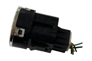 Mitsubishi Outlander Interruptor de encendido/apagado del motor 8610A133