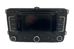 Volkswagen PASSAT B7 Unité principale radio / CD / DVD / GPS 3C0035279