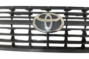 Toyota Hiace (H200) Front bumper upper radiator grill 5310126100