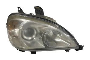 Mercedes-Benz ML W163 Phare frontale 22315600