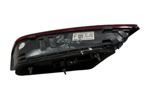 Audi A3 S3 8V Lampy tylnej klapy bagażnika 8V4945093C