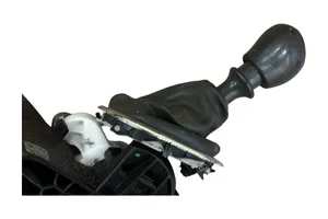 Opel Vivaro Gear selector/shifter (interior) 