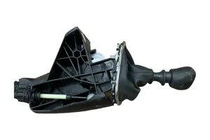 Opel Vivaro Gear selector/shifter (interior) 