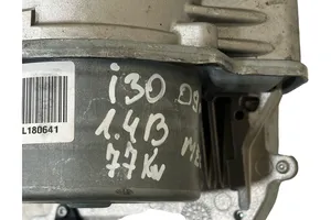 Hyundai i30 Pompa wspomaganie układu kierowniczego 563002L700