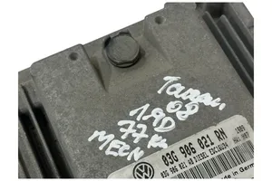 Volkswagen Touran I Sterownik / Moduł ECU 03G906021AB