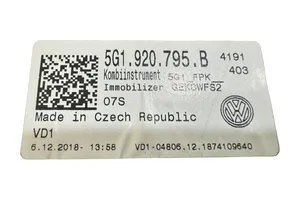 Volkswagen Golf VII Nopeusmittari (mittaristo) 5G1920795B