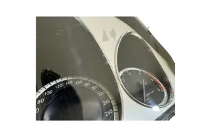 Mercedes-Benz C W204 Licznik / Prędkościomierz A2044400211