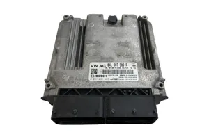 Volkswagen PASSAT B8 Sterownik / Moduł ECU 04L907309P