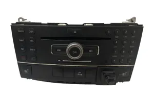 Mercedes-Benz C W204 Radio/CD/DVD/GPS-pääyksikkö A2048706889