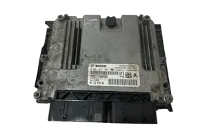 Peugeot 308 Sterownik / Moduł ECU 9806460480