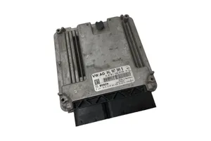 Skoda Octavia Mk2 (1Z) Engine control unit/module 04L907309B