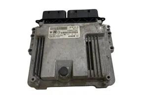 Peugeot 308 Calculateur moteur ECU 9806460480