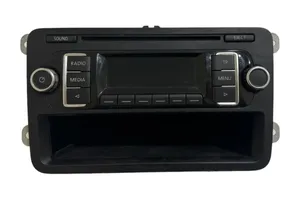 Volkswagen Caddy Unité principale radio / CD / DVD / GPS 5K0035156A