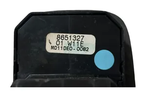 Volvo V70 Electric window control switch 8651327