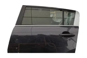 KIA Sportage Rear door 