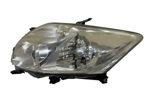 Toyota Auris 150 Lampa przednia 8115002460