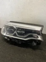 BMW 5 G30 G31 Комплект передних фар 7439209