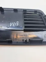 BMW 3 E90 E91 Dash center air vent grill 7130744