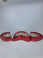 Mercedes-Benz E W211 Set di luci posteriori A2118201564