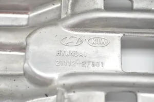 Hyundai ix35 Separatore dello sfiato dell’olio 211122F301