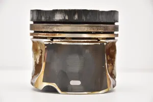 Volvo XC90 Piston 