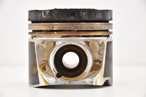 Volvo XC90 Piston 