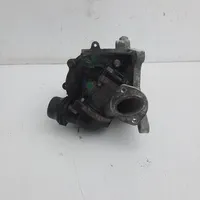 Opel Astra K Pompe de circulation d'eau 55484533