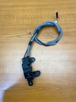 BMW X5 E70 Serratura portiera di carico 51247183196