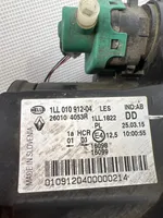 Renault Zoe Lampa przednia 260104053R