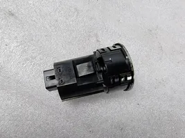 Suzuki Kizashi Bouton poussoir de démarrage du moteur 3729057l00