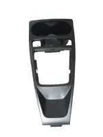 Seat Ibiza IV (6J,6P) Ātrumu pārslēgšanas sviras dekoratīvā apdare (plastmasas) 6J0858331