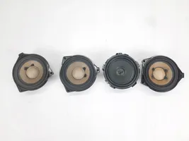 Mercedes-Benz C W205 Kit sistema audio 