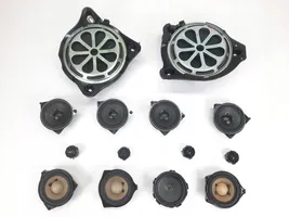 Mercedes-Benz C W205 Kit sistema audio 