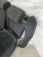 Volkswagen Golf V Fotel tylny 