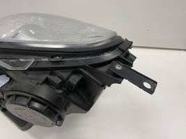 Mercedes-Benz R W251 Lampa przednia A2518260291