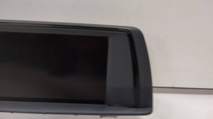 BMW 3 F30 F35 F31 Monitori/näyttö/pieni näyttö 9270393