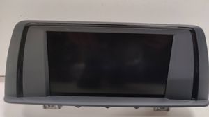 BMW 4 F32 F33 Monitor / wyświetlacz / ekran 9270393