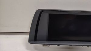 BMW 4 F32 F33 Monitor / wyświetlacz / ekran 9270393