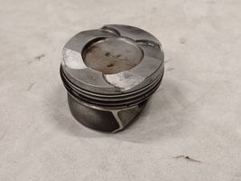 BMW M4 F82 F83 Piston 861919601