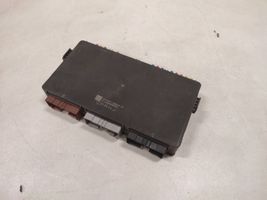 Ford Explorer Module de fusibles 13b224