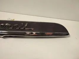 Maserati Ghibli Takaluukun rekisterikilven valon palkki 670010759