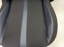 Peugeot 2008 II Front passenger seat 