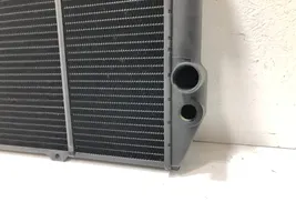 Audi 200 Radiateur de refroidissement 447121251