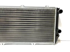 Audi 200 Radiateur de refroidissement 447121251i