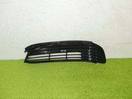 BMW 7 G11 G12 Grille inférieure de pare-chocs avant 7358788