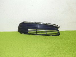 BMW 7 G11 G12 Grille inférieure de pare-chocs avant 7358788