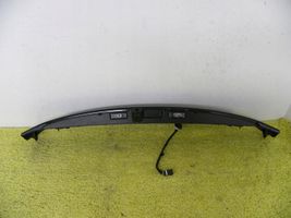 Citroen C4 III e-C4 Takaluukun rekisterikilven valon palkki 9834897980