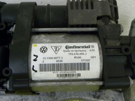 Volkswagen Touareg II Air suspension compressor/pump 7p0616006j