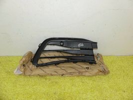 Volkswagen Golf VIII Grille inférieure de pare-chocs avant 5h0853665j