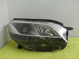 Peugeot Traveller Lampa przednia 9808235780